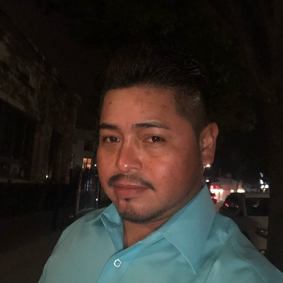 Meet your Posher, Julio - Picture 1 of 1